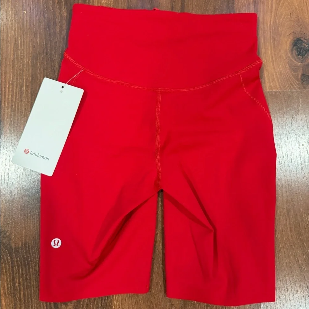 NWT Lululemon Base Pace High-Rise Short 8